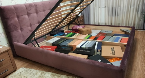 Перетяжка изголовья кровати. Боровичи